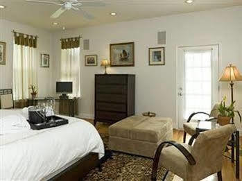 Blue Door On Baltimore Bed And Breakfast Bagian luar foto